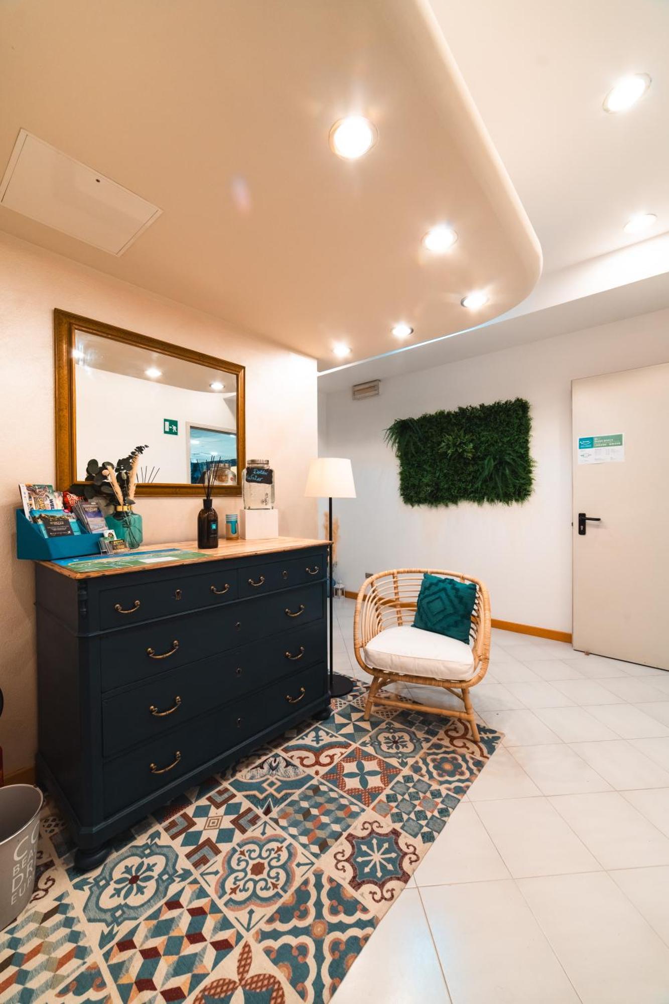 Hotel Del Corso บิบิโอเน ภายนอก รูปภาพ